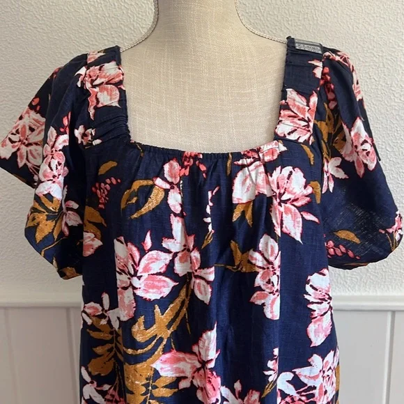 Nicole Miller Smocked Linen Blend Dress. - Picture 2 of 7